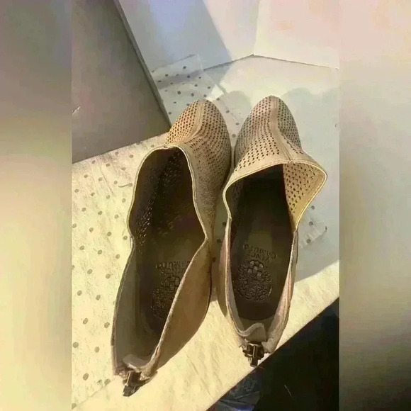 NWT Vince Camuto Booties - Picture 7 of 12